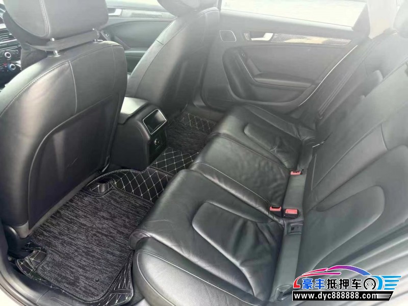 13年奥迪A4L轿车抵押车出售