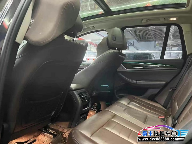 18年宝马X3轿车抵押车出售