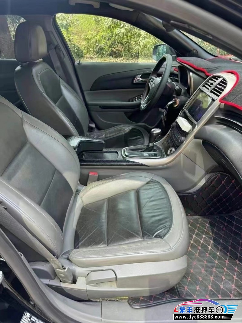 13年雪佛兰迈锐宝轿车抵押车出售