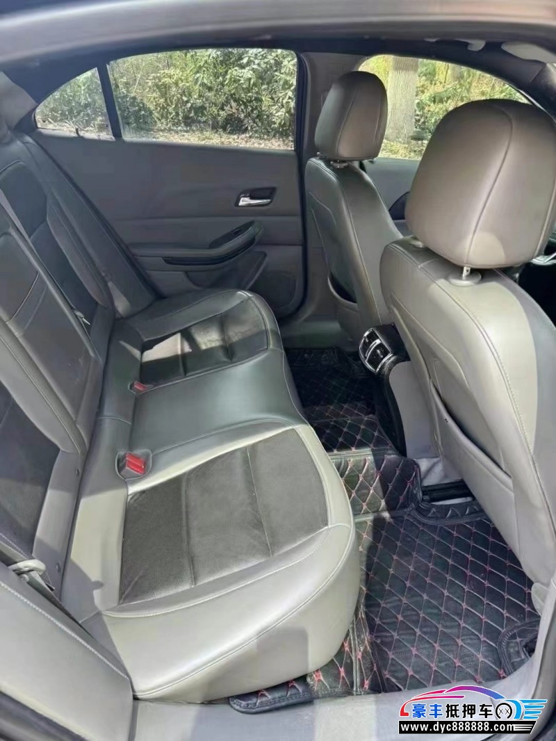 13年雪佛兰迈锐宝轿车抵押车出售