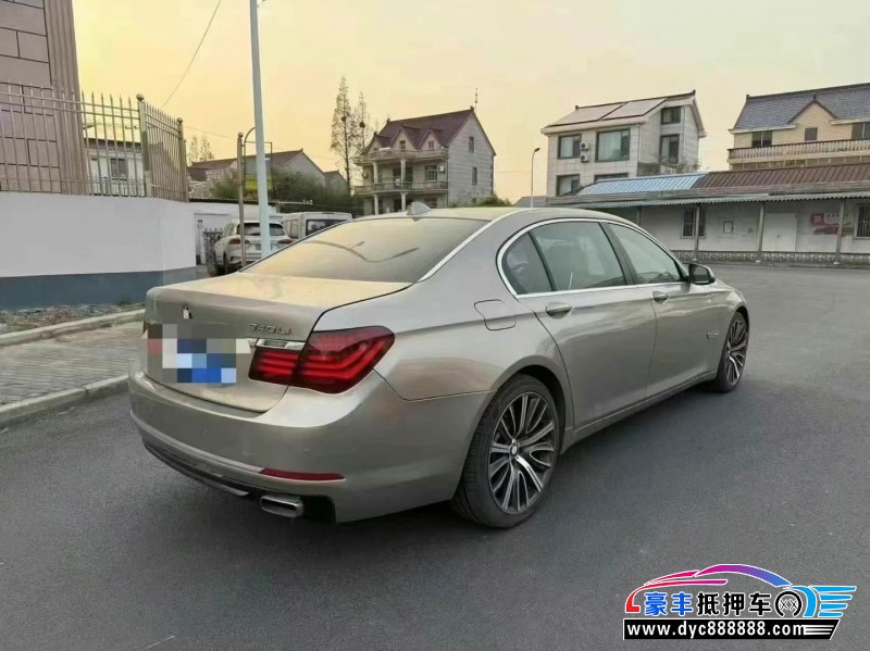 15年宝马7系轿车抵押车出售