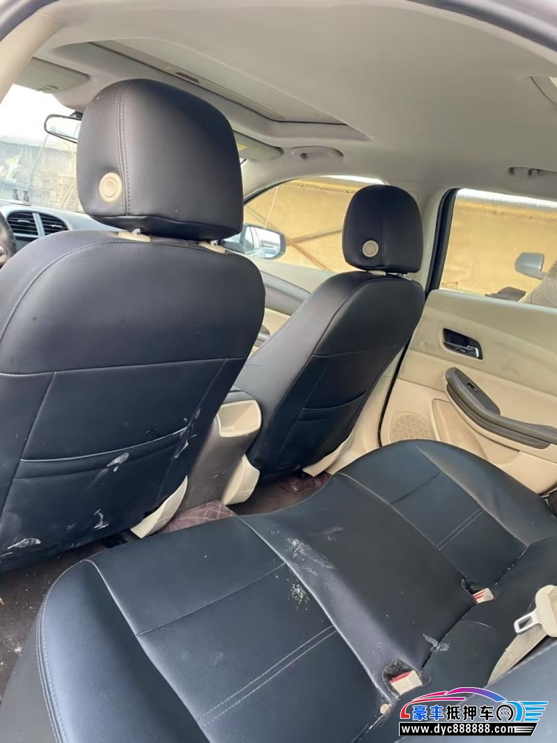 14年雪佛兰迈锐宝轿车抵押车出售