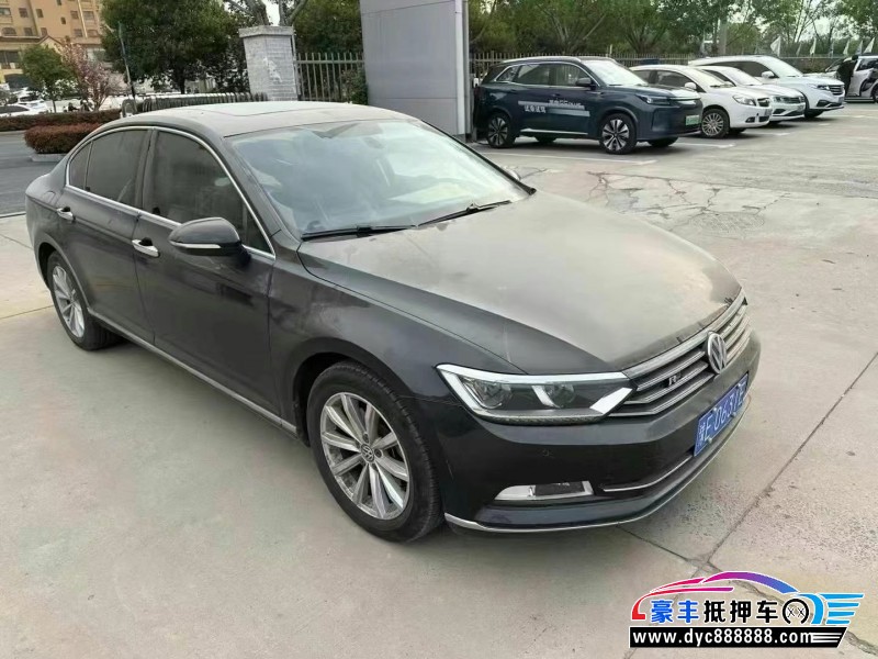 19年大众迈腾轿车抵押车出售