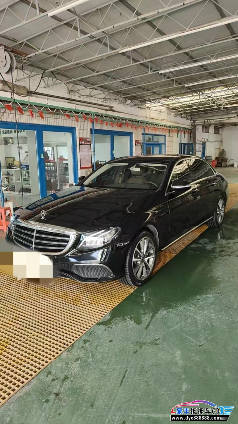 18年奔驰E轿车抵押车出售