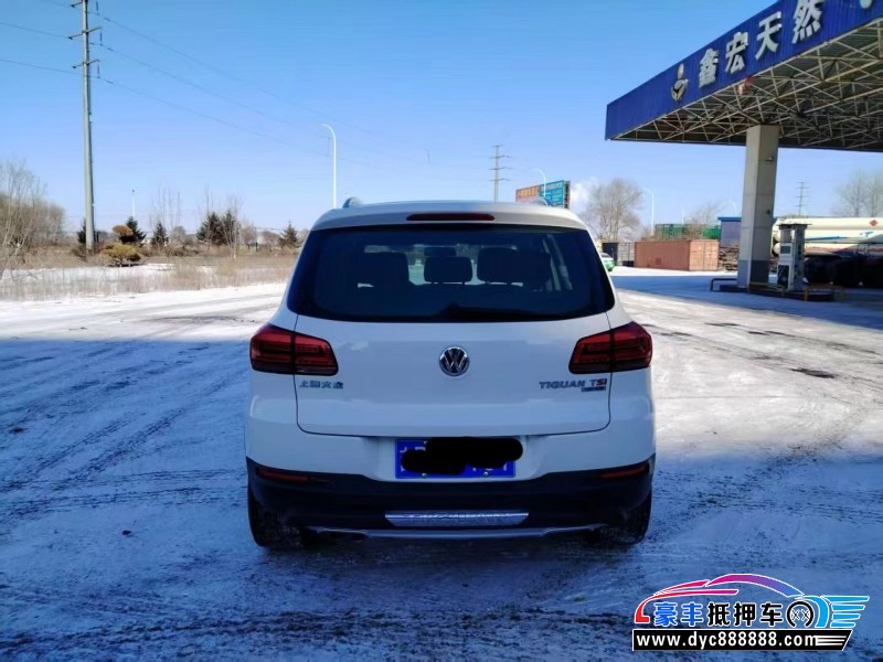 14年大众途观轿车抵押车出售