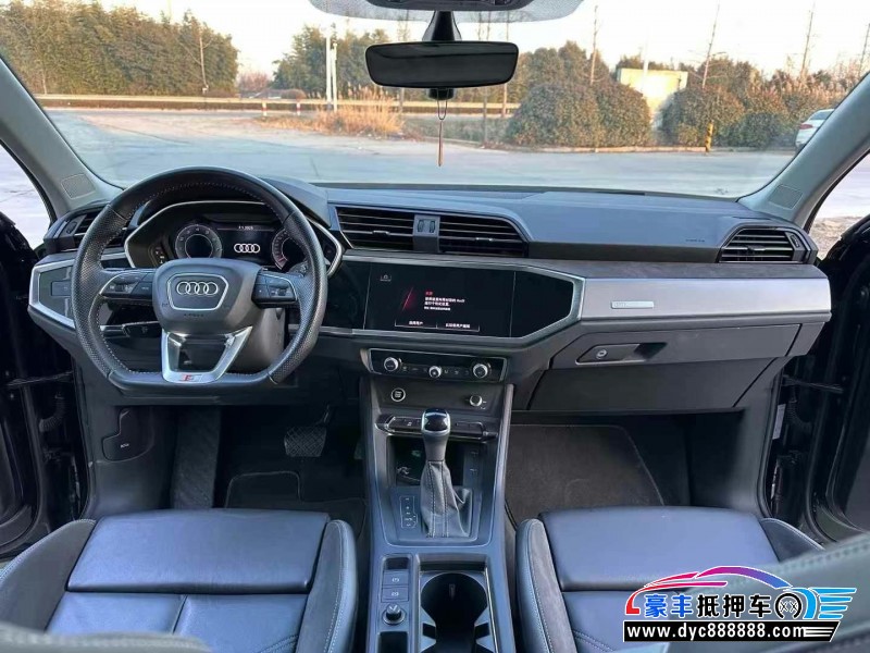 22年奥迪Q3轿车抵押车出售
