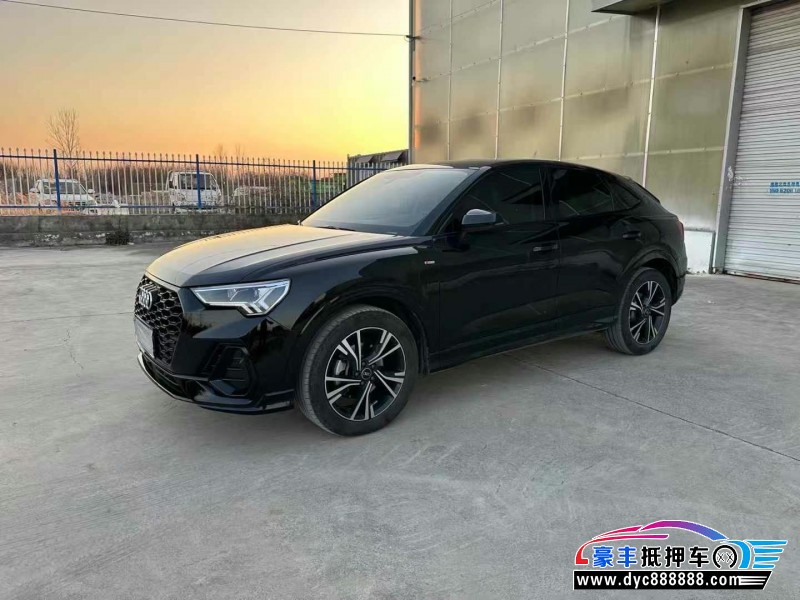 22年奥迪Q3轿车抵押车出售