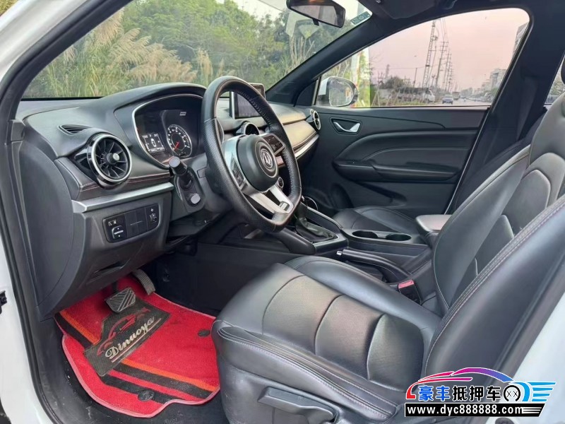 21年东风风光500轿车抵押车出售