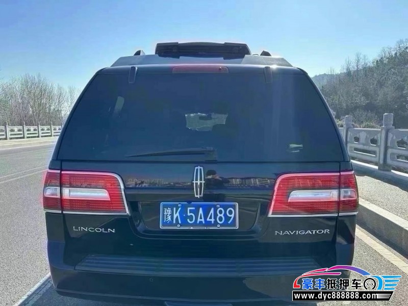 12年林肯领航员轿车抵押车出售