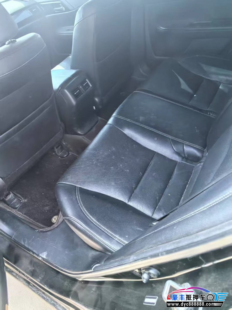 17年本田雅阁轿车抵押车出售