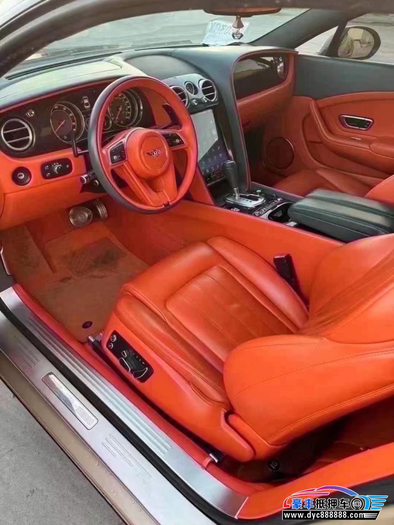 13年宾利欧陆轿车抵押车出售