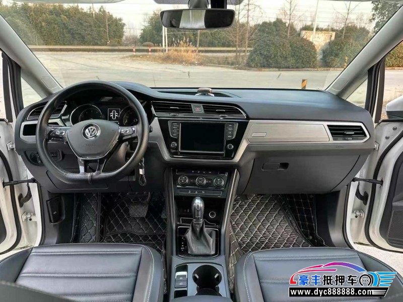 20年大众途安轿车抵押车出售