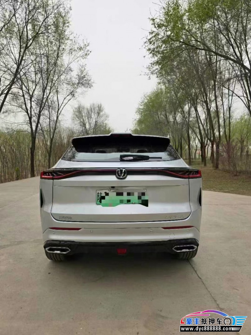 25年长安长安UNI轿车抵押车出售