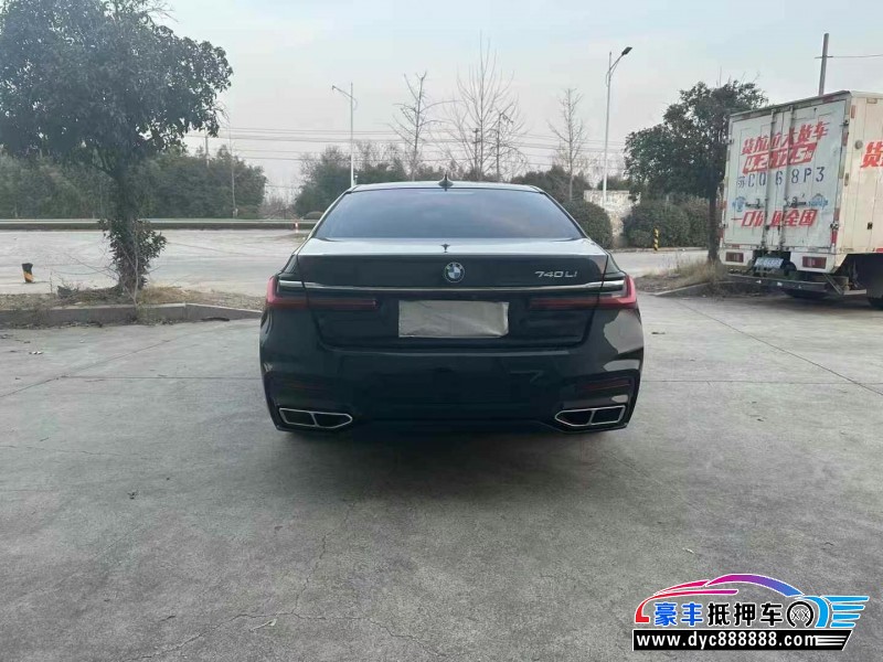 17年宝马7系轿车抵押车出售