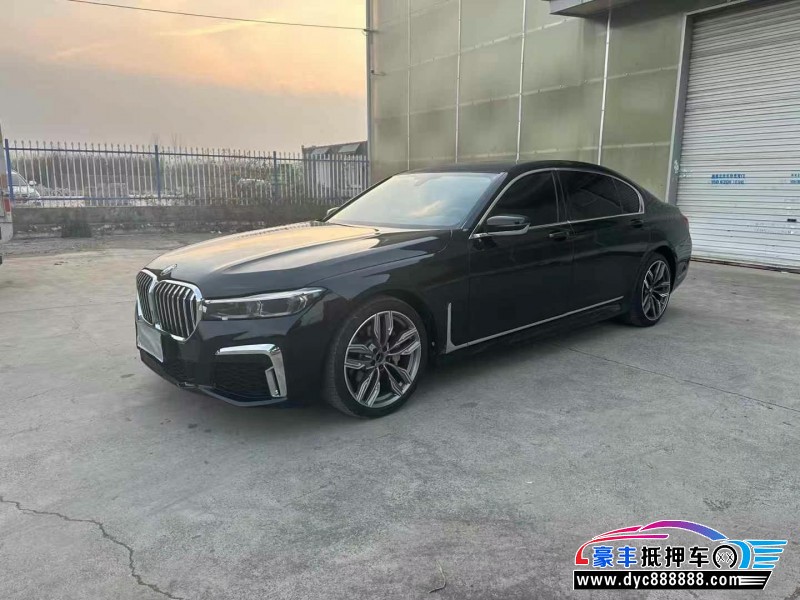 17年宝马7系轿车抵押车出售