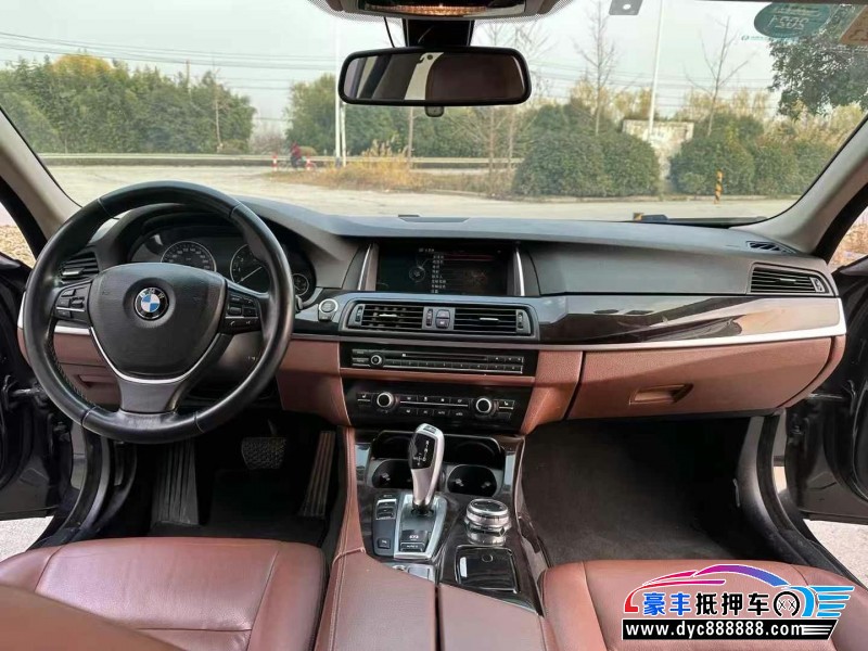 15年宝马5系轿车抵押车出售