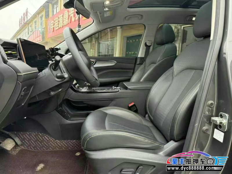 22年荣威RX5轿车抵押车出售