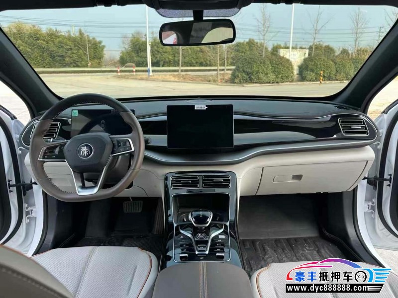 24年比亚迪秦轿车抵押车出售