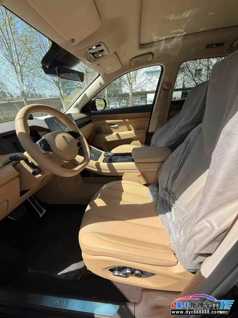 25年华为问界轿车抵押车出售