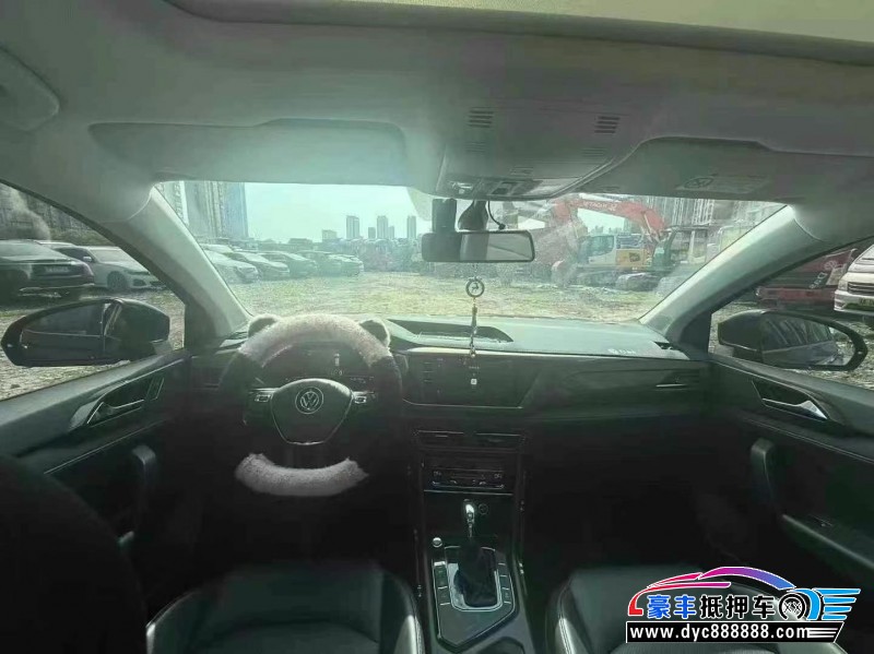 22年大众探岳轿车抵押车出售