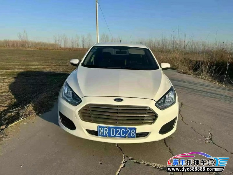 18年福特福睿斯轿车抵押车出售