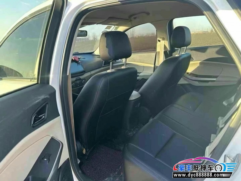 18年福特福睿斯轿车抵押车出售