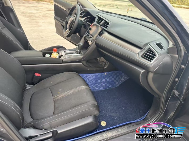 17年本田思域轿车抵押车出售