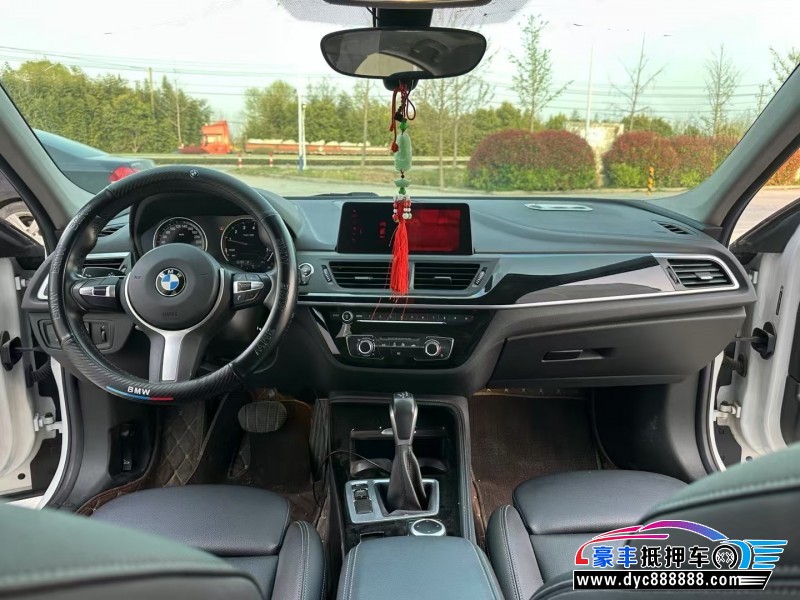 19年宝马1系轿车抵押车出售