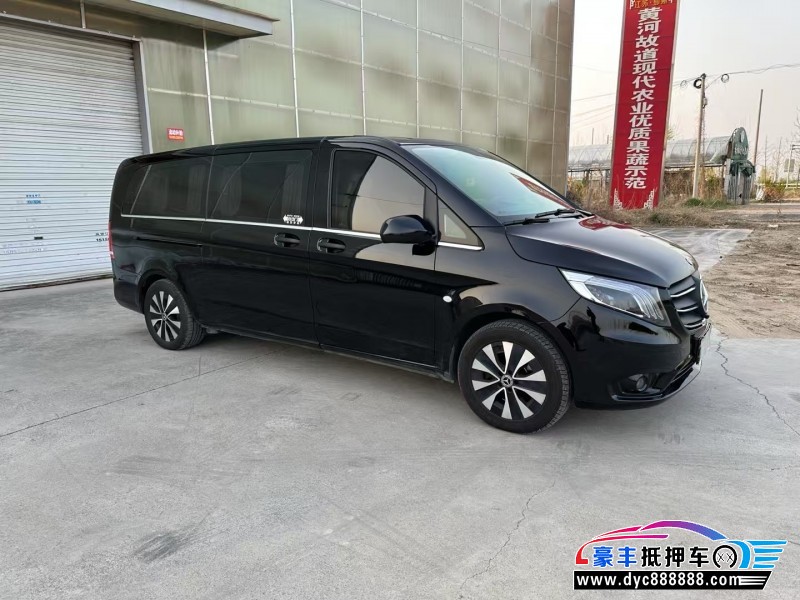 21年奔驰威霆轿车抵押车出售