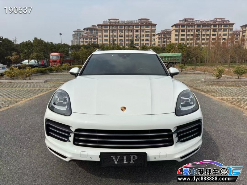 20年保时捷卡宴轿车抵押车出售