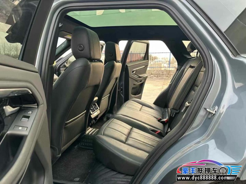 20年路虎揽胜极光轿车抵押车出售