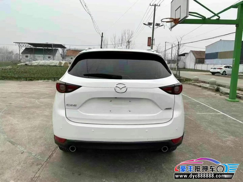 20年马自达CX-5轿车抵押车出售