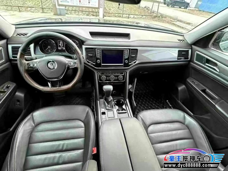 18年大众途昂轿车抵押车出售