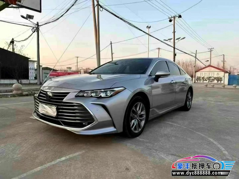 20年丰田亚洲龙轿车抵押车出售