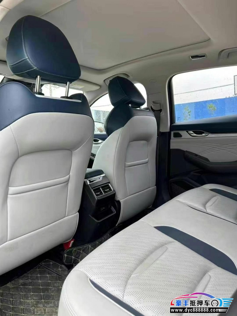 21年吉利星瑞轿车抵押车出售