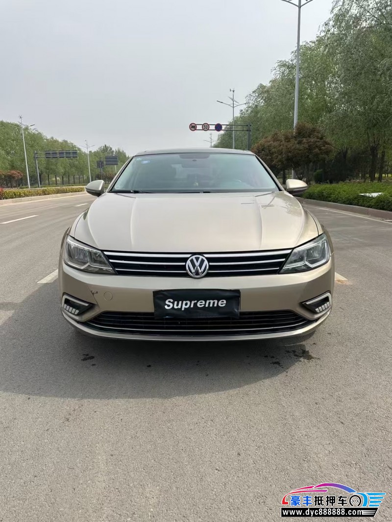 17年大众凌渡轿车抵押车出售
