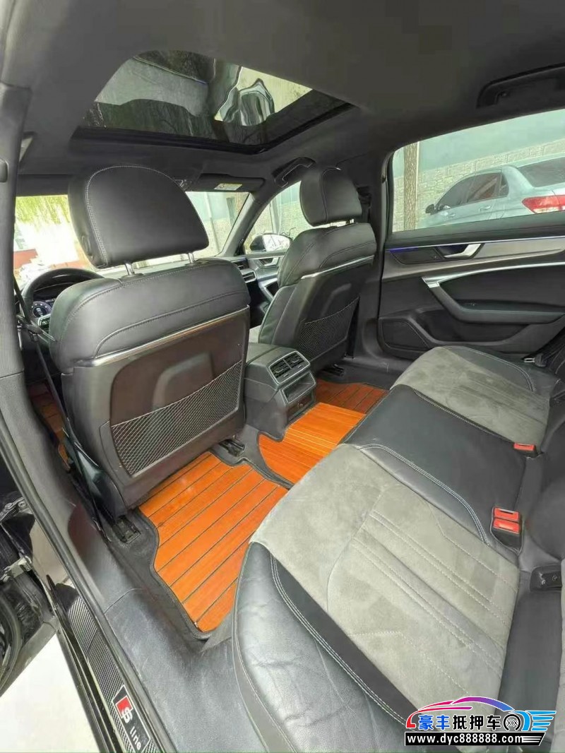 20年奥迪A6轿车抵押车出售