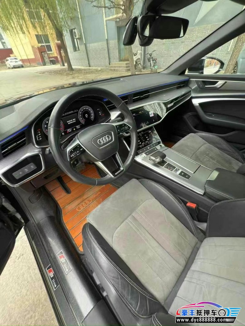20年奥迪A6轿车抵押车出售