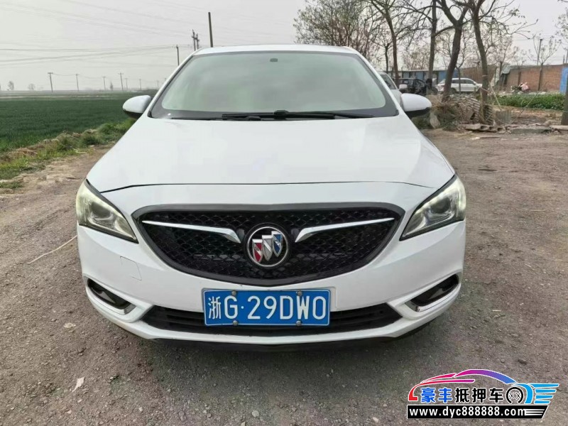 17年别克威朗轿车抵押车出售