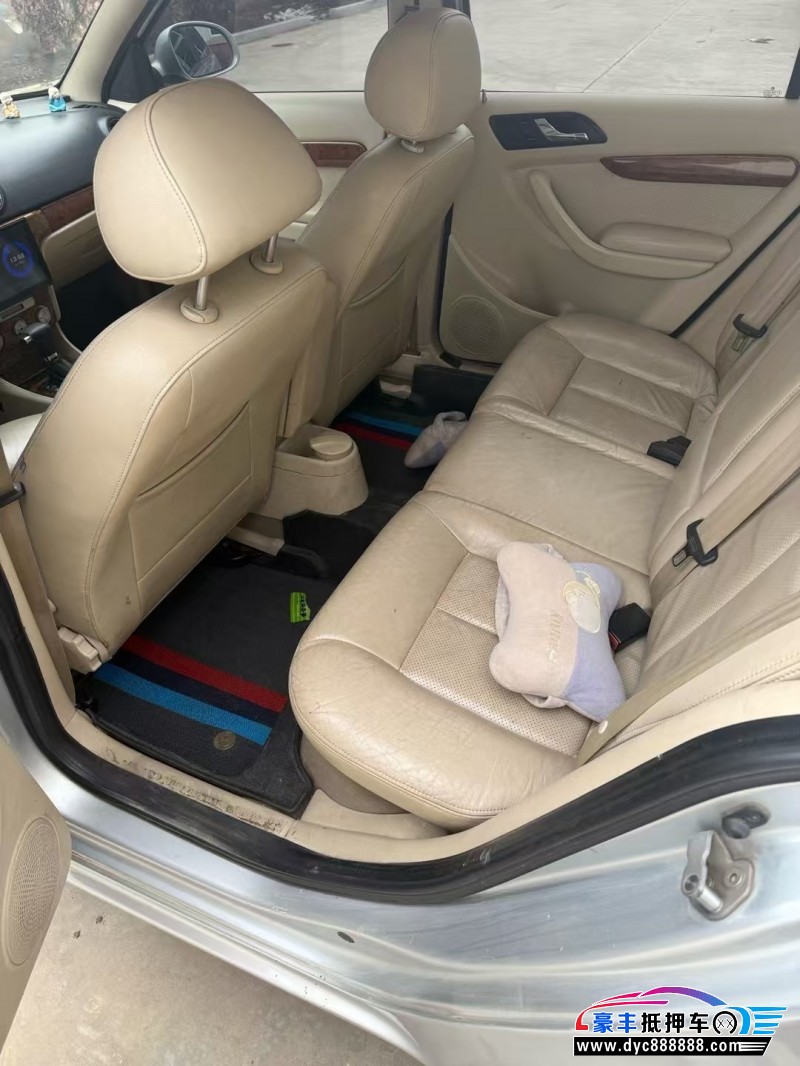 09年大众朗逸轿车抵押车出售