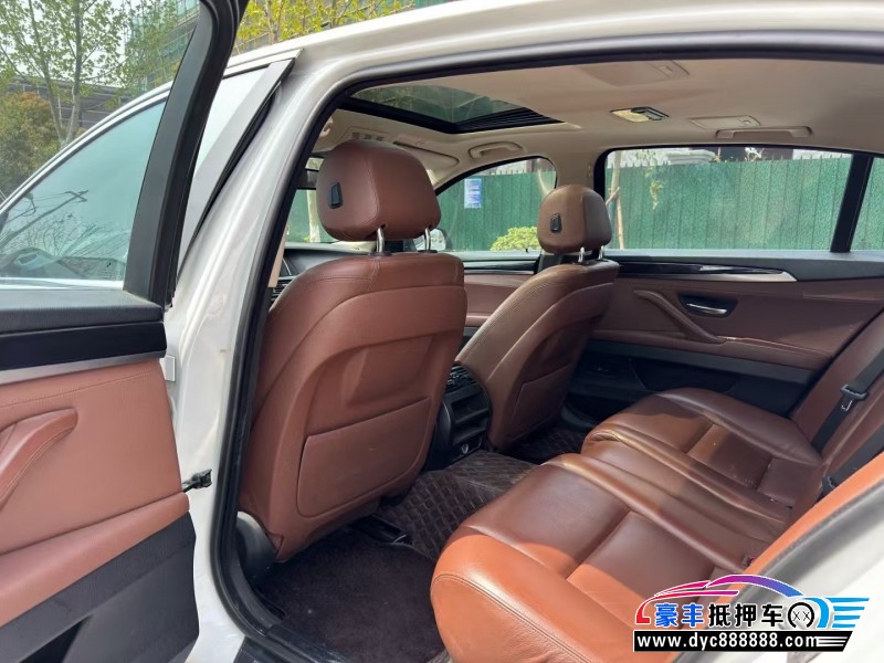 16年宝马5系轿车抵押车出售