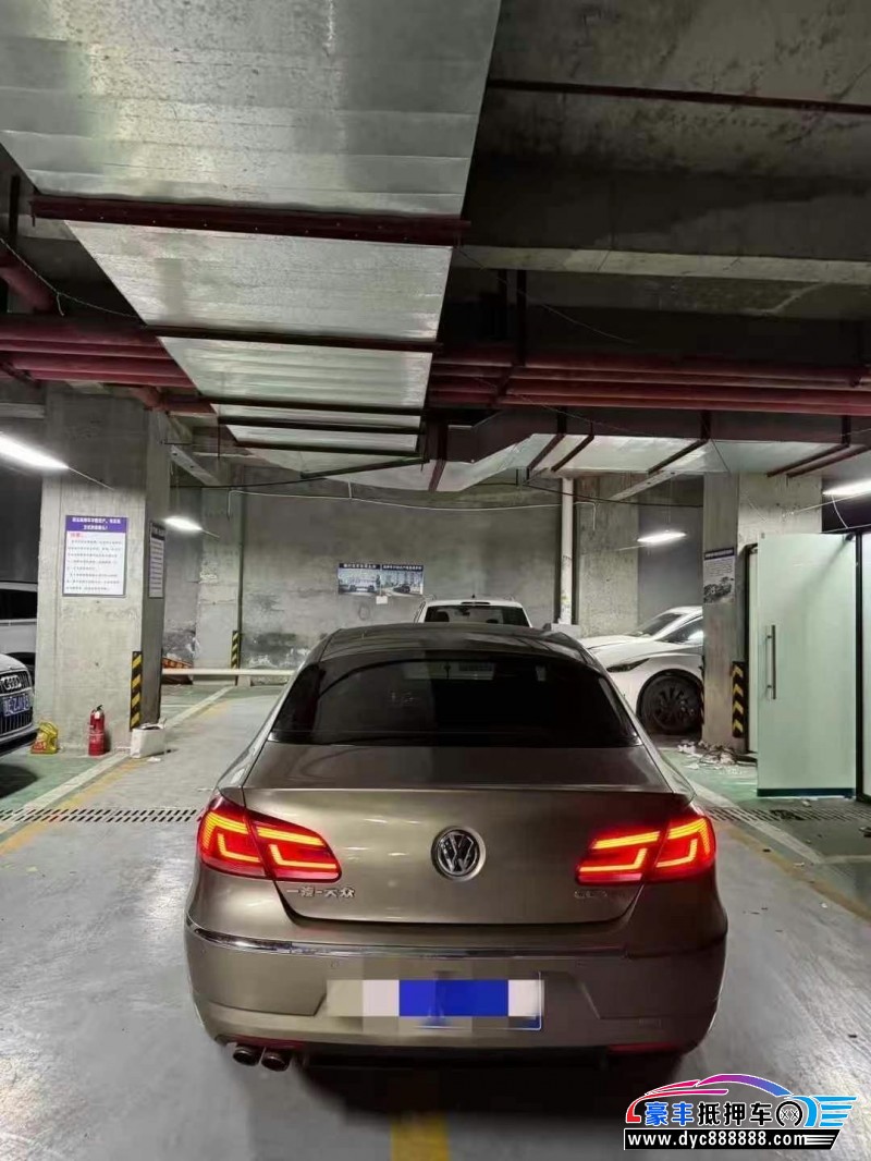 15年大众CC轿车抵押车出售