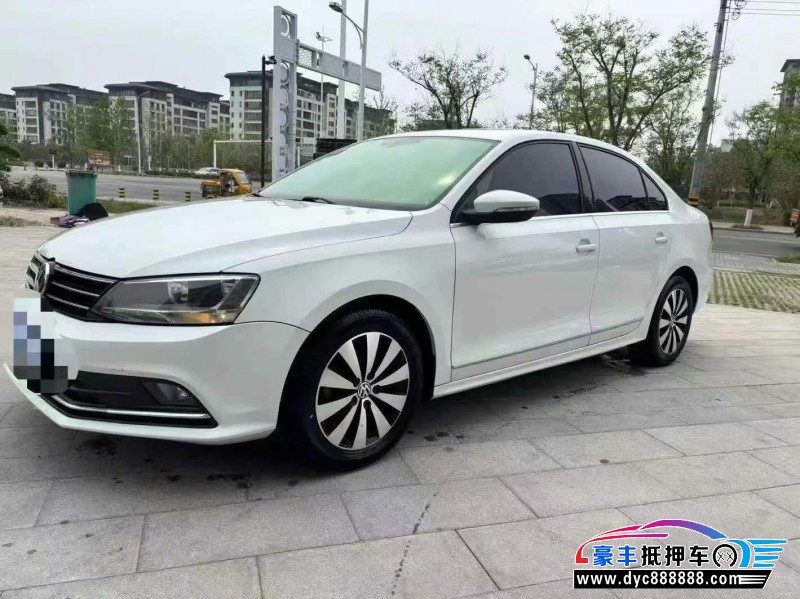 17年大众速腾轿车抵押车出售