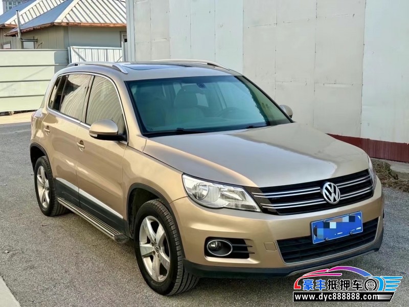 12年大众途观轿车抵押车出售