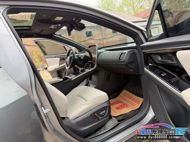 23年丰田bz4x轿车抵押车出售