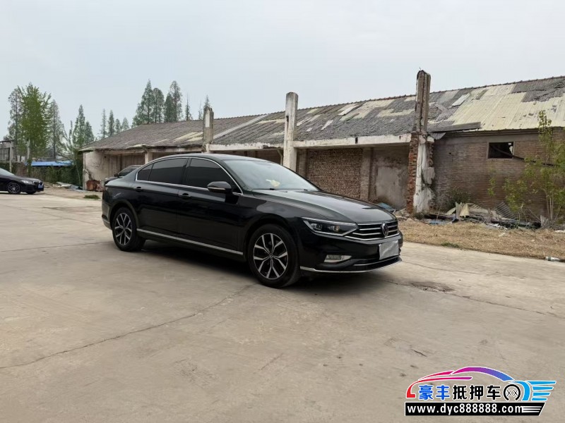 21年大众迈腾轿车抵押车出售