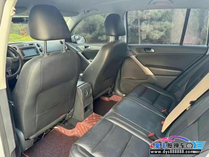 13年大众途观轿车抵押车出售