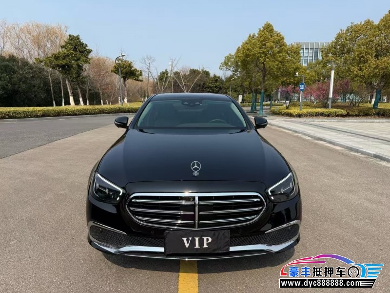 23年奔驰E轿车抵押车出售