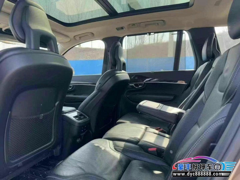 16年沃尔沃XC90轿车抵押车出售