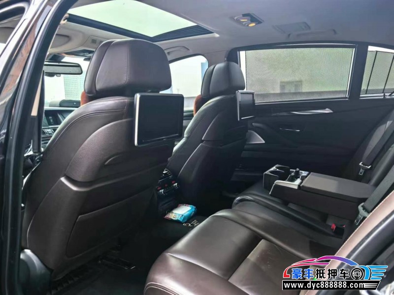 15年宝马5系轿车抵押车出售